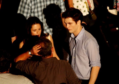 Breaking Dawn: Die ersten Knutsch-Bilder vom Set! Die-ersten-bilder-vom-breaking-dawn-set