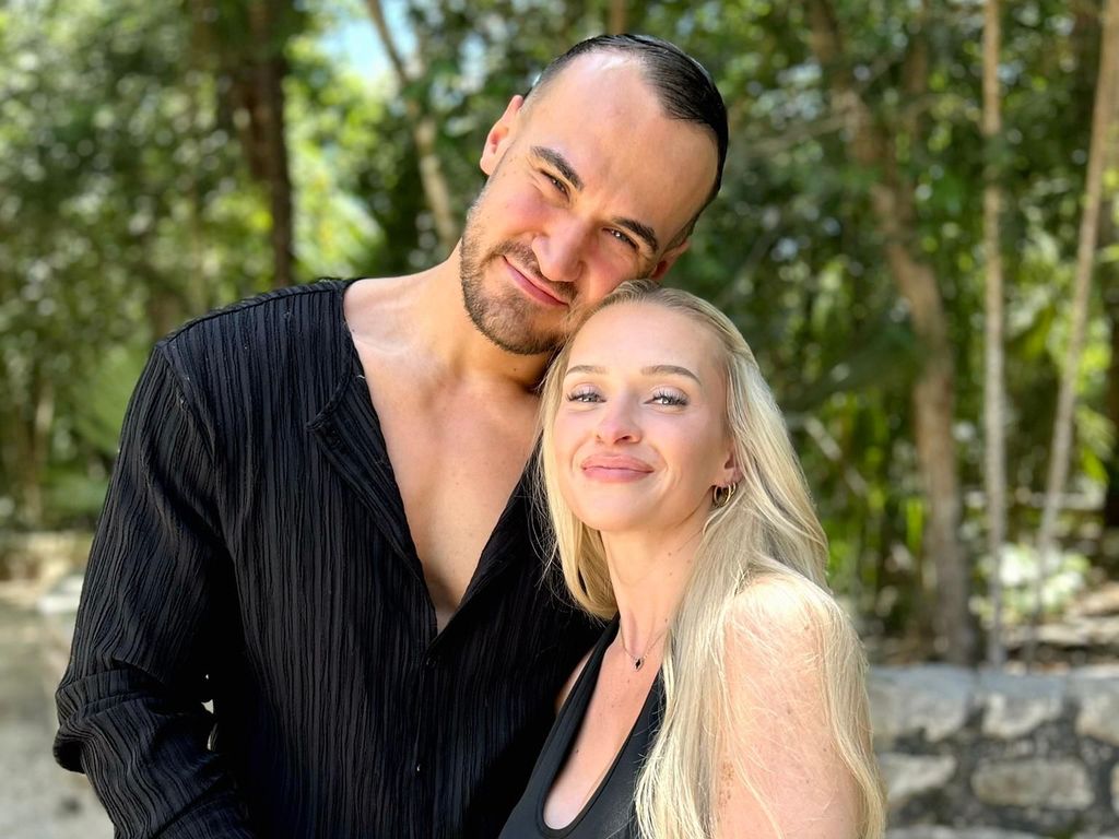 Adrian Loevenich and Justyna Pralina a shared laugh from the past