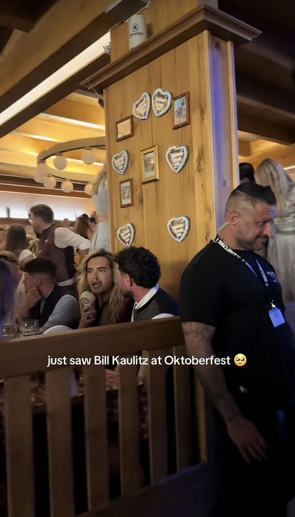 Bill Kaulitz und Jannik Kontalis auf dem Oktoberfest