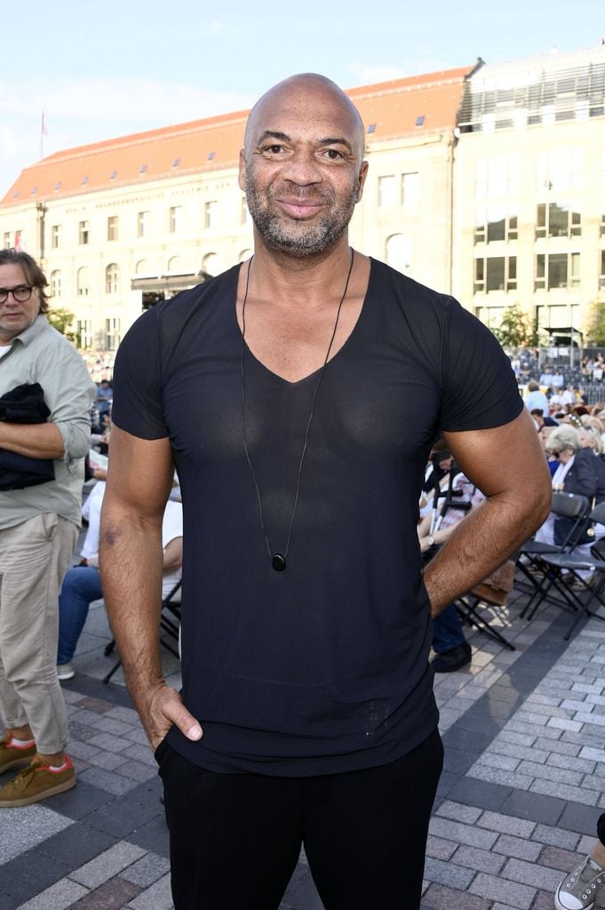 pflanzstäbe 3m Hochwertige Pflanzstäbe aus GFK für Ihre Pflanzen – Fibrolux main image 0