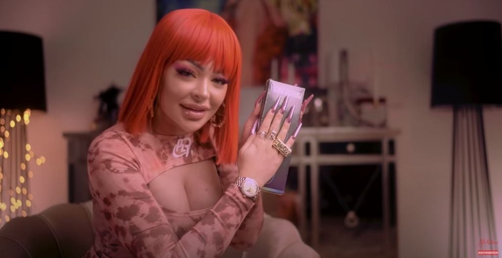 samsung tastatur vibration einschalten Vibrator in Album-Box: Katja Krasavice stillt Fan-Sehnsüchte