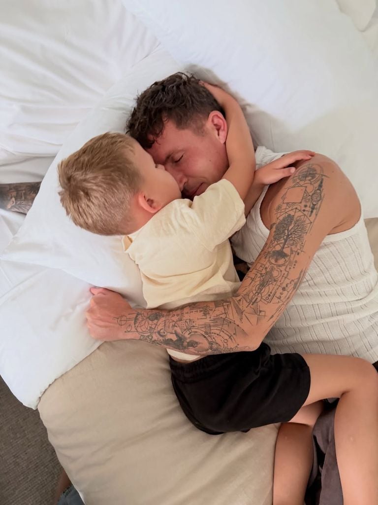 Lyan River Wolf mit Papa Tobias Wolf