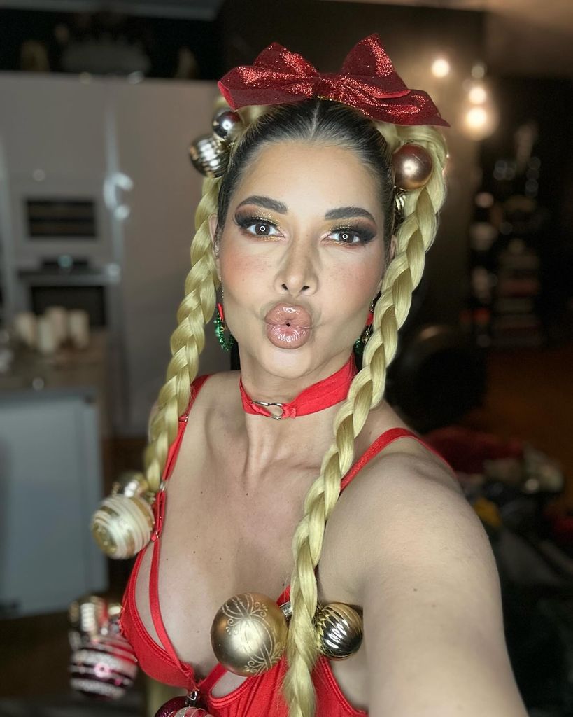 Micaela-Schfer-Sexpuppe wird auf Erotikmesse prsentiert