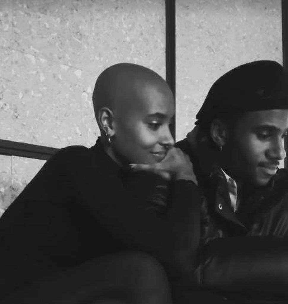 Clip entfacht Liebesgerüchte um Sharon Battiste & Tijan Njie
