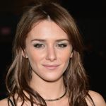Thema Addison Timlin