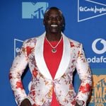 Thema Akon