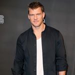 Thema Alan Ritchson