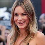 Thema Camille Rowe Pourcheresse