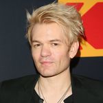 Thema Deryck Whibley