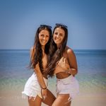 Thema Jakic-Twins