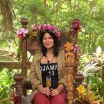Thema Djamila Rowe