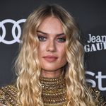 Thema Elyse Knowles
