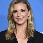 Thema Emily VanCamp