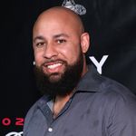 Thema Hank Baskett