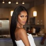 Thema Jessica White