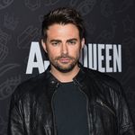 Thema Jonathan Bennett