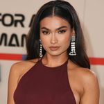 Thema Kelly Gale