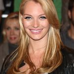 Thema Laura Weyel