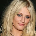 Thema Leslie Carter