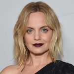 Thema Mena Suvari