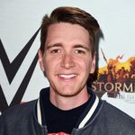Thema Oliver Phelps