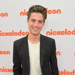 Thema Carson Rowland
