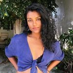 Thema Simone Ashley