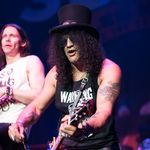 Thema Slash