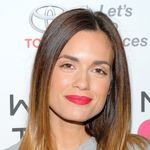 Thema Torrey DeVitto
