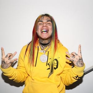 Rapper 6ix9ine will Musikvideo in seinem Garten drehen!