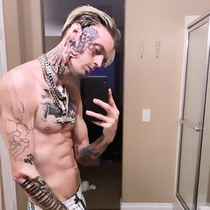Tätowierer riet ab: Aaron Carter wollte noch größeres Tattoo
