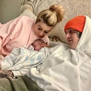 Aaron Carter teilt erstes Familienbild mit Baby Prince Lyric