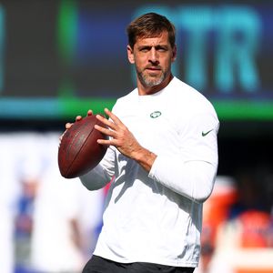 Freunde wandten sich wegen Kontroversen von Aaron Rodgers ab