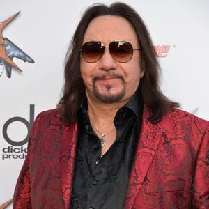 Tod von Ace Frehley wird von der Gerichtsmedizin untersucht