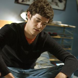 Echt? Adam Brody vermisst "O.C. California" nicht
