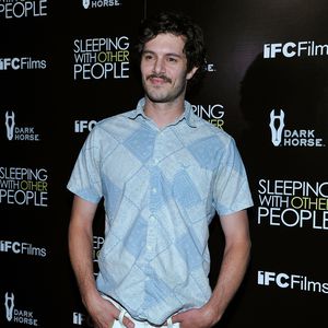 Selten: Adam Brody spricht über sein Leben als Zweifachvater