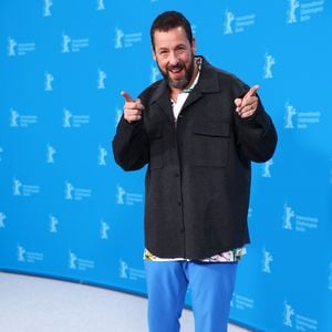 Adam Sandler überrascht Fans mit "Happy Gilmore 2"-Trailer