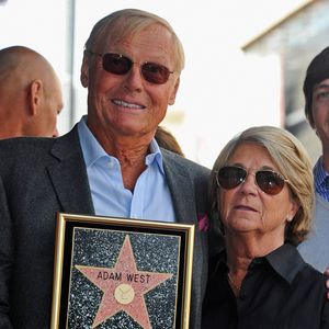 Er spielte den Batman! Adam West mit 88 Jahren verstorben