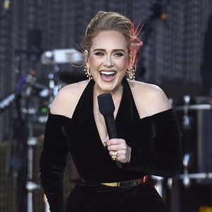 Neues Hobby: Riecht Superstar Adele jetzt etwa unangenehm?