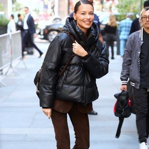 Adriana Lima verhüllt Körper nach deutlichem Gewichtsverlust