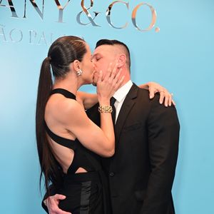 Frisch verheiratete Adriana Lima turtelt mit ihrem Andre