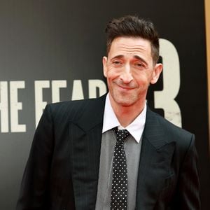 Adrien Brody zeigt, wie nah er Georgina Chapmans Sohn ist