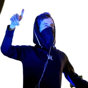 Geheimnis gelüftet: So entstand Alan Walkers Hit "Faded"!
