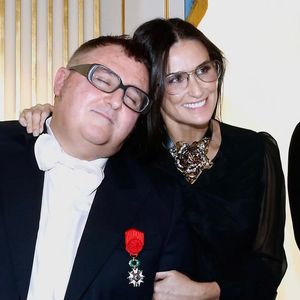 "Unter Schock": Demi Moore gedenkt Designer Alber Elbaz' (†)