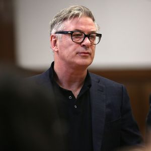 Anwälte: Die Anklage gegen Alec Baldwin ist unberechtigt!