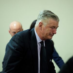 Alec Baldwin bricht im Trailer zur Realityshow in Tränen aus