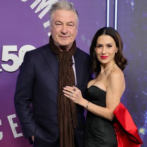 Alec und Hilaria Baldwin reagieren auf ihr virales Gezanke
