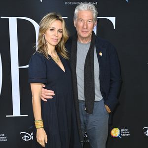Entspannt: Richard Gere und seine Frau auf dem roten Teppich