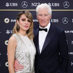 Nach Umzug: Richard Gere und Frau zeigen sich auf Red Carpet