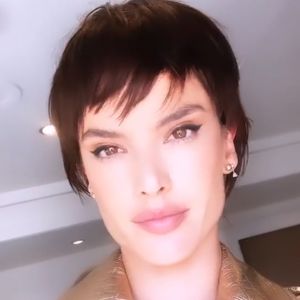 Bei Fotoshooting: Alessandra Ambrosio mit kurzen Haaren!